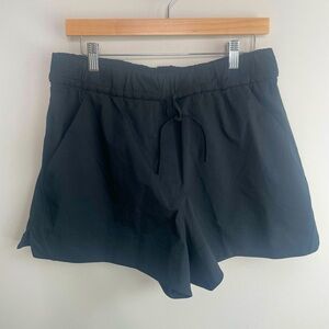 Women's Lulu lemon shorts